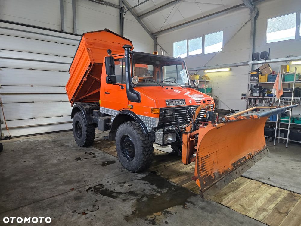 Unimog Mercedes Unimog U 1400 - 3