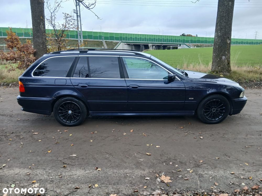 BMW 5 Series 2003 photo 5