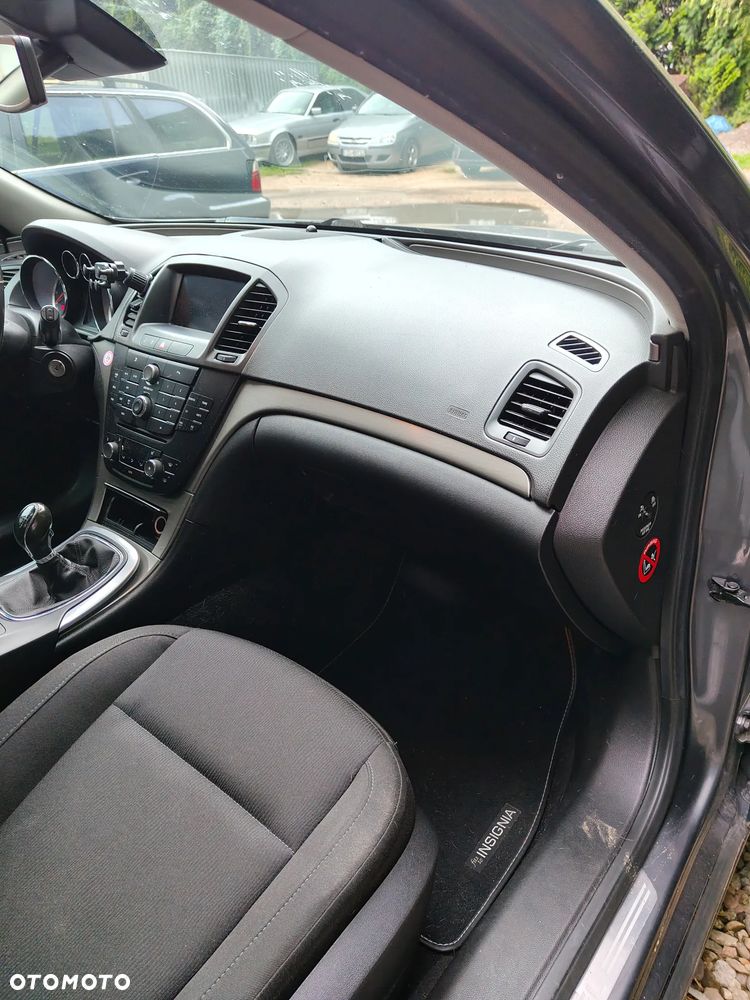 Opel Insignia 1.8 - 15