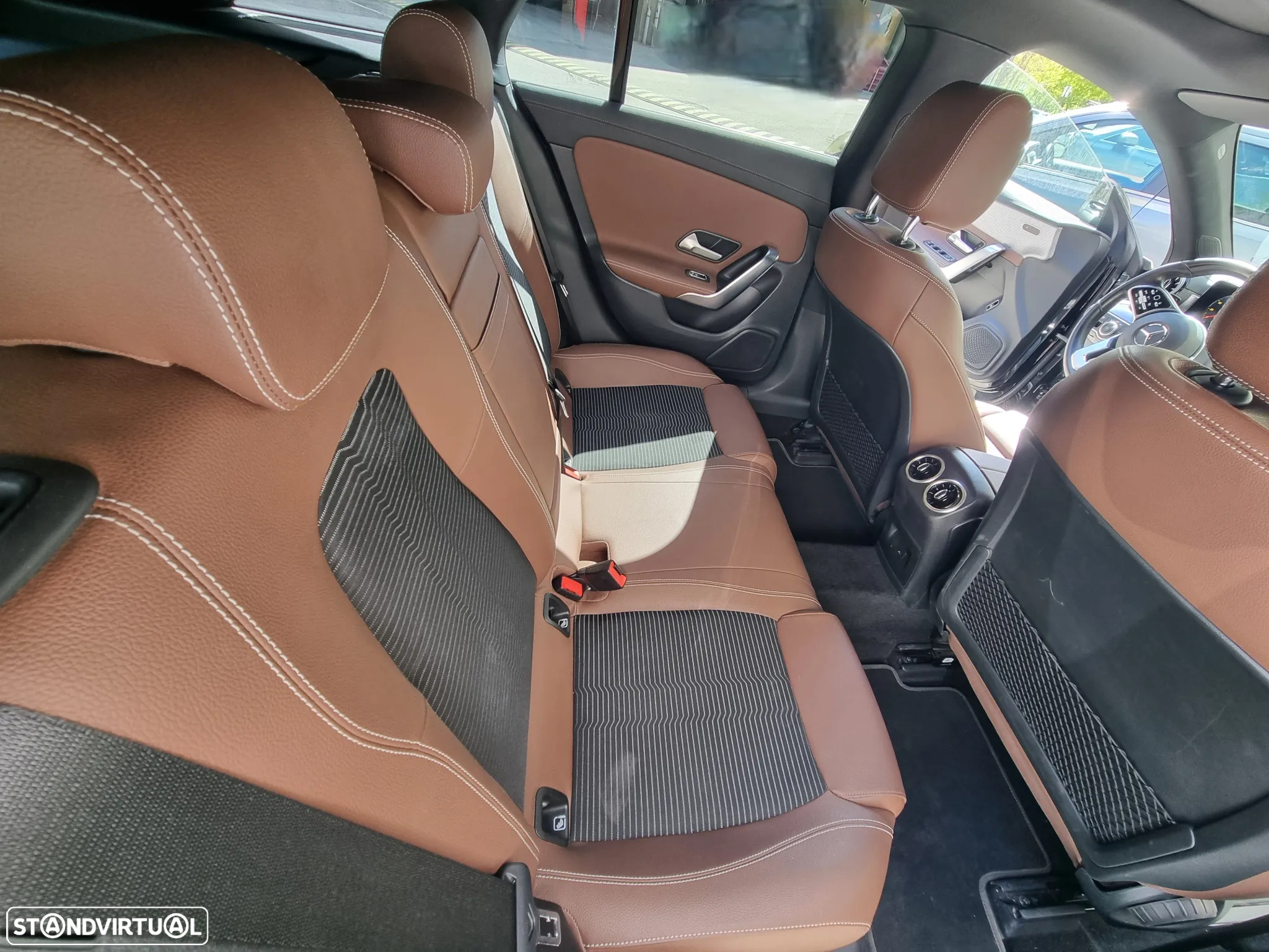 Mercedes-Benz CLA 250 e Shooting Brake Progressive - 23