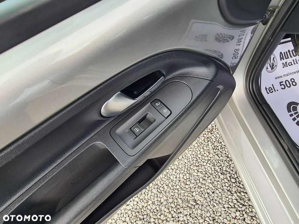 Volkswagen up! 1.0 move - 24