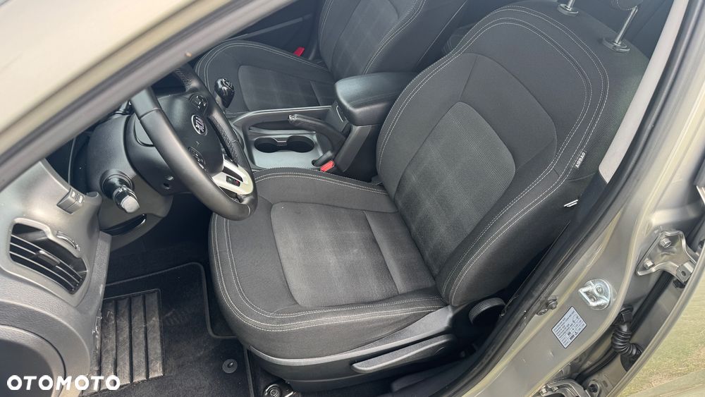 Kia Sportage 1.6 GDI 2WD Attract - 10