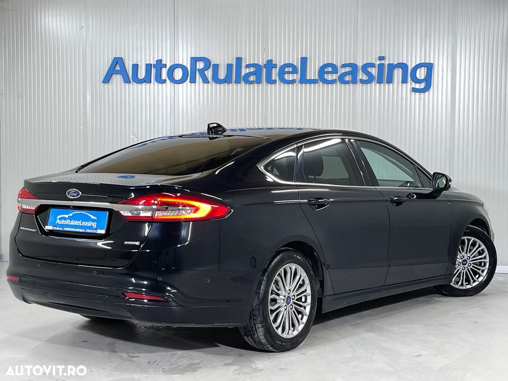 Ford Mondeo 2.0 HEV Titanium - 4