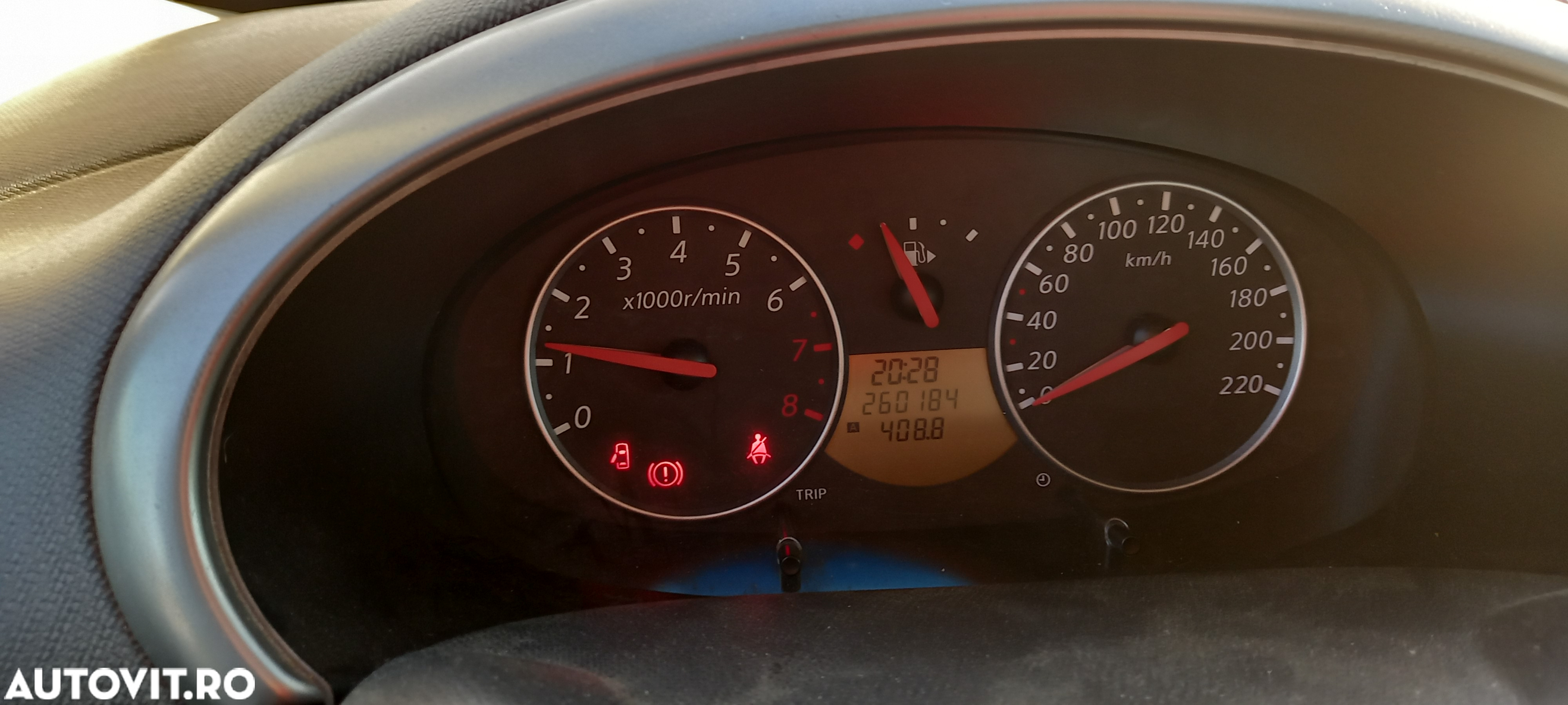 Dezmembram Nissan Micra - 7