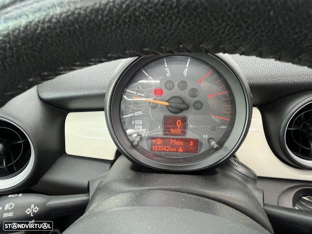 MINI Cabrio Cooper SD - 37