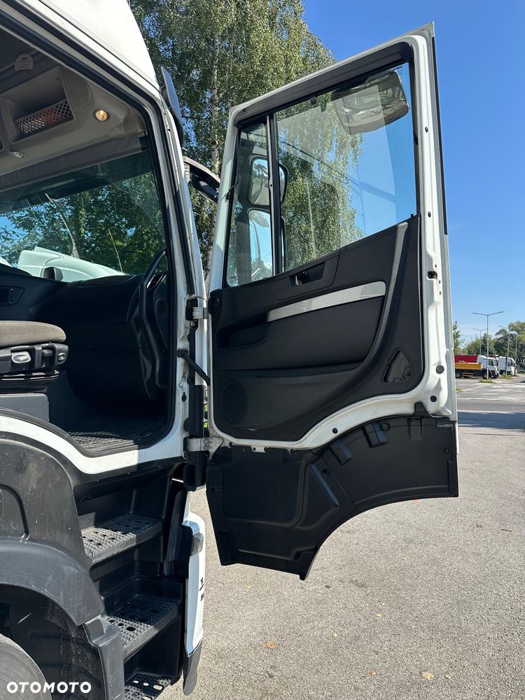 Iveco Stralis 460 - 13