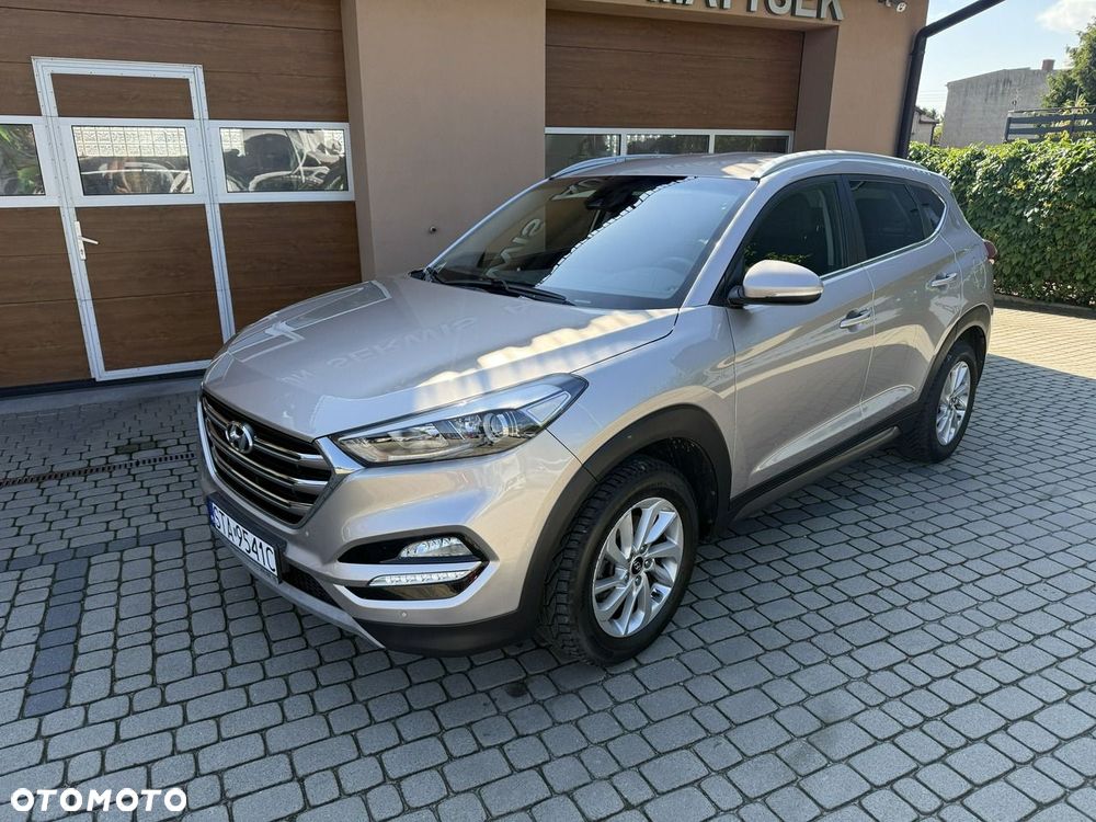 Hyundai Tucson blue 1.7 CRDi 2WD Passion - 12