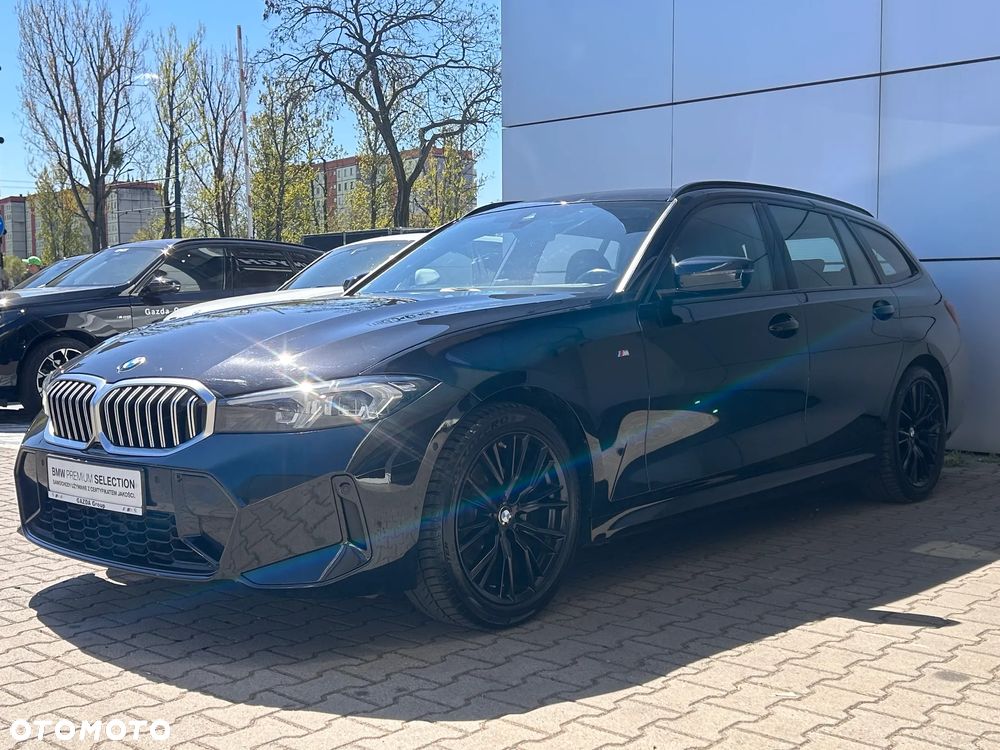 BMW Seria 3 320d xDrive MHEV M Sport sport - 3