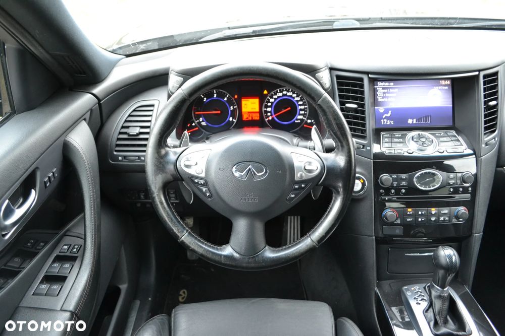 Infiniti FX FX30d AWD GT Premium - 34