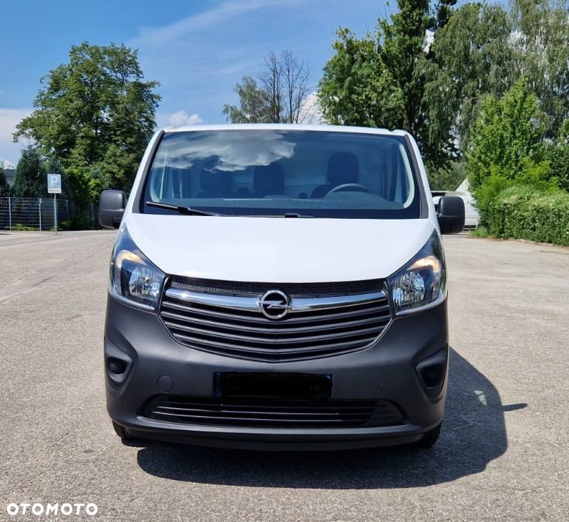 Opel Vivaro - 2