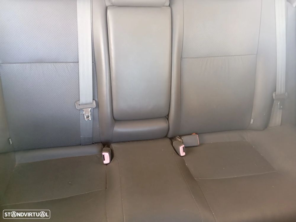 Toyota Prius 1.5 VVT-i HSD Sol HP. Pack - 17