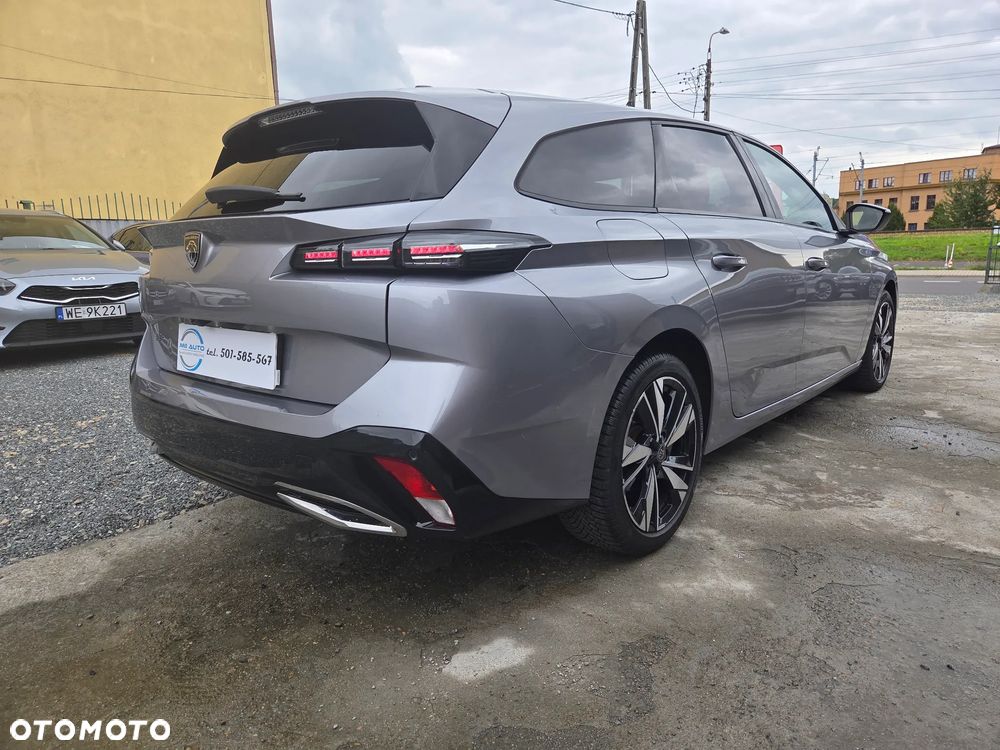 Peugeot 308 1.2 PureTech Allure S&S EAT8 - 5