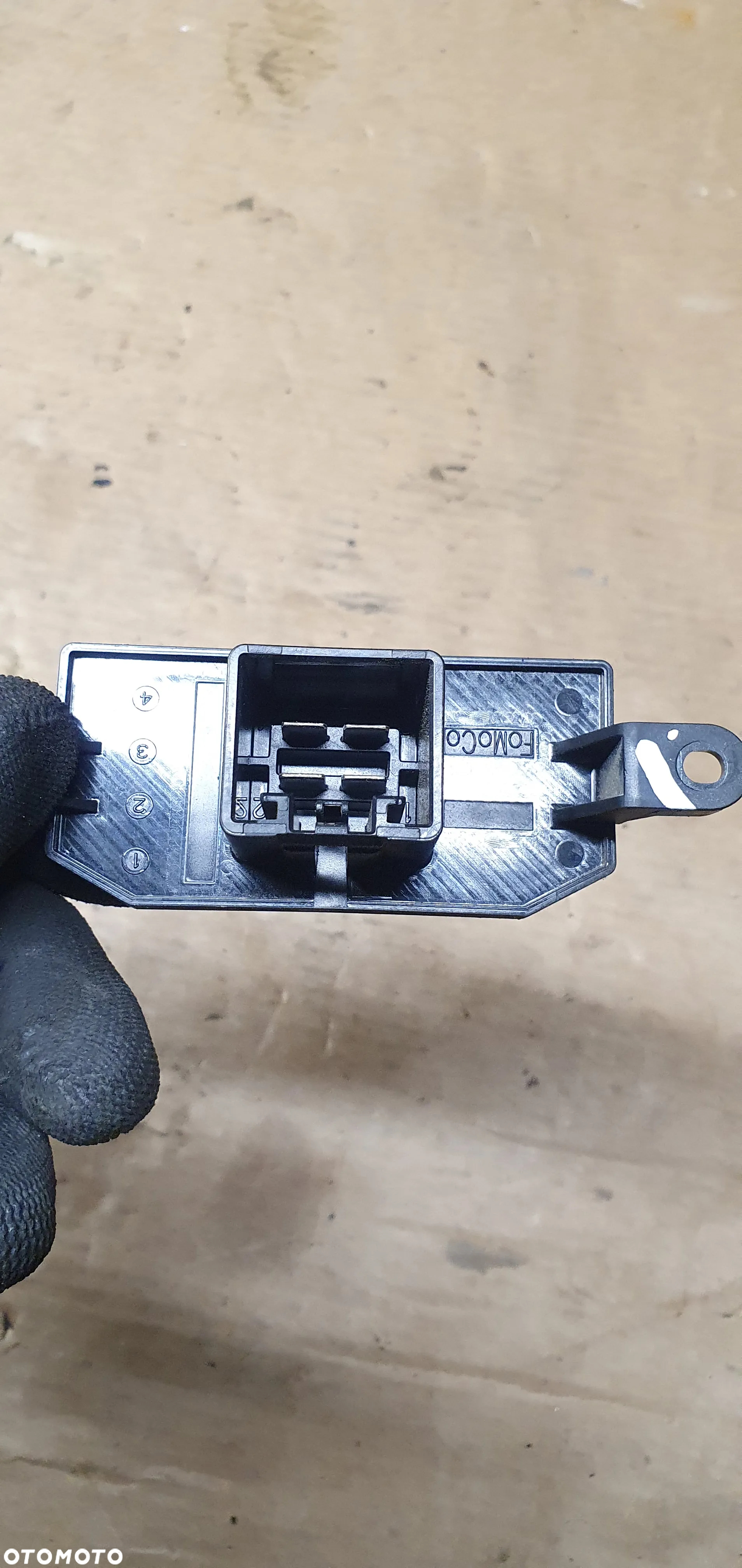 Rezystor opornik dmuchawy wentylatora Ford Focus MK3 - 3