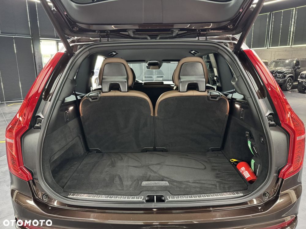 Volvo XC 90 B5 D AWD Momentum Pro 7os - 20