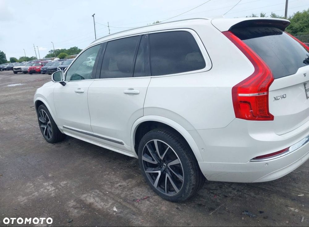 Volvo XC 90 - 7