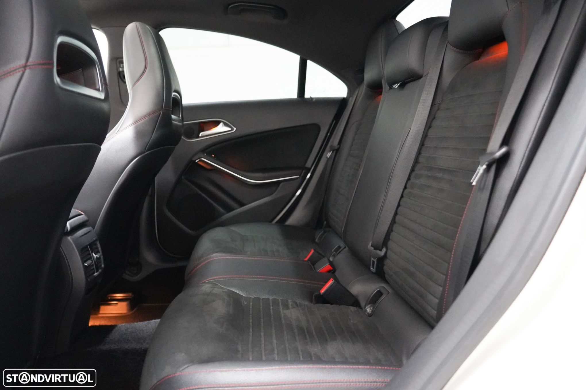 Mercedes-Benz CLA 180 d AMG Line - 7