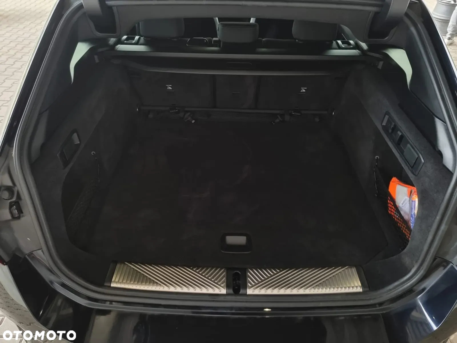 BMW Seria 5 520d Touring - 29