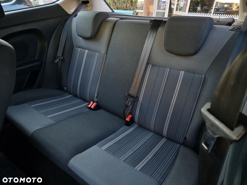 Ford Fiesta 1.25 Celebration - 21