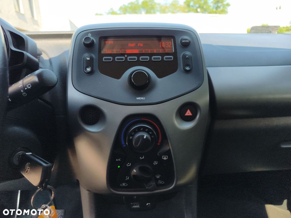 Toyota Aygo - 24