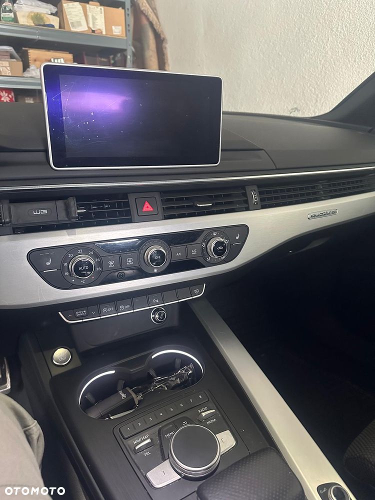 Audi A4 Avant 2.0 TDI Quattro S tronic - 16