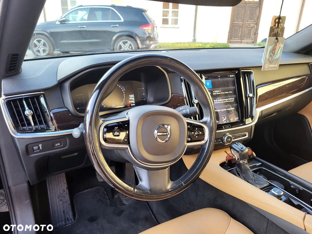 Volvo S90 D5 AWD Momentum - 15