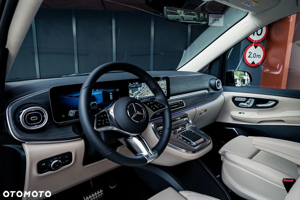 Mercedes-Benz Klasa V 300 d 4-Matic 9G-Tronic Exclusive (d³ugi) - 16
