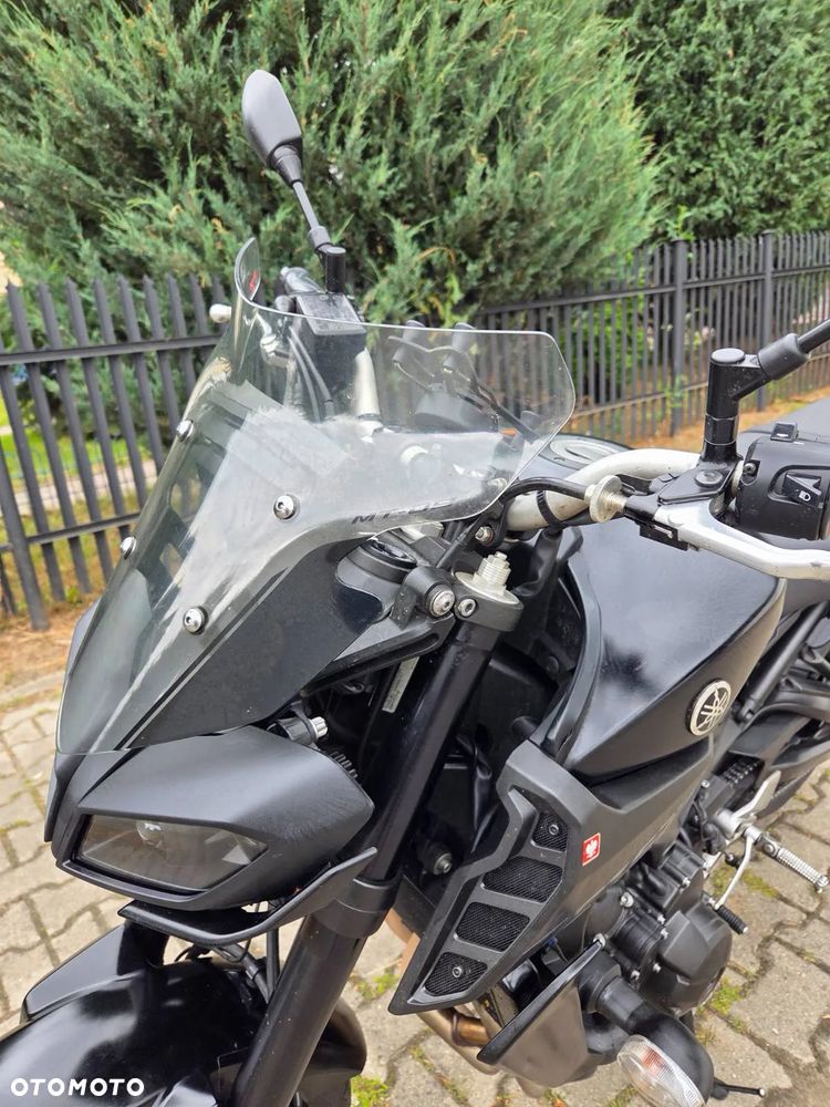 Yamaha MT - 9