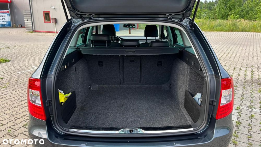 Skoda Superb - 19