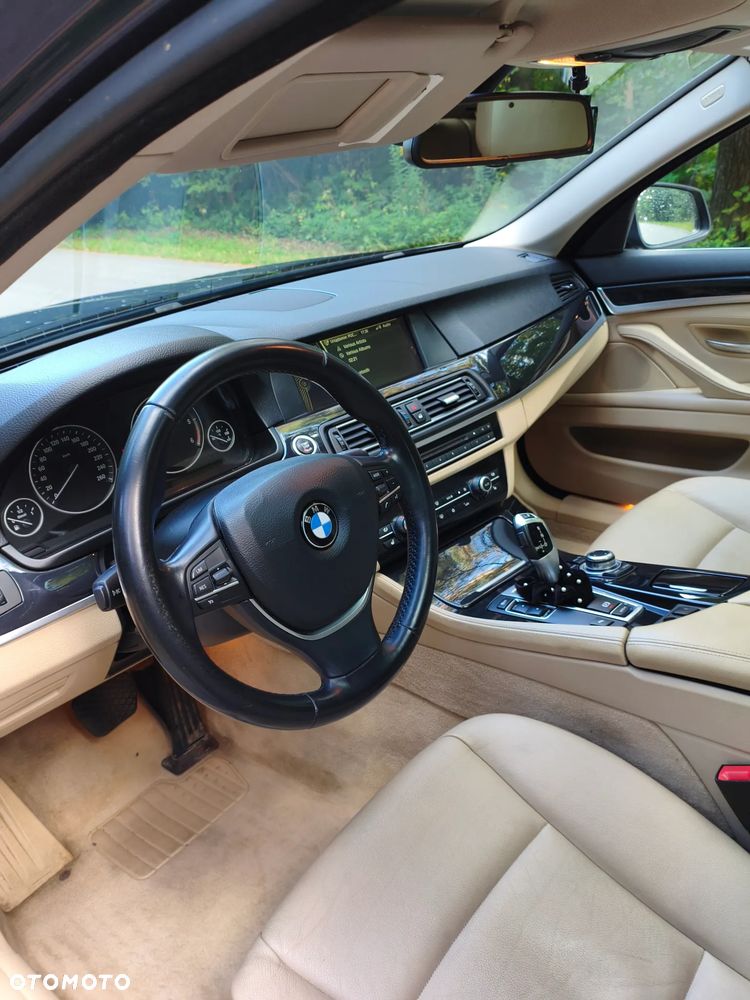 BMW Seria 5 520d - 6