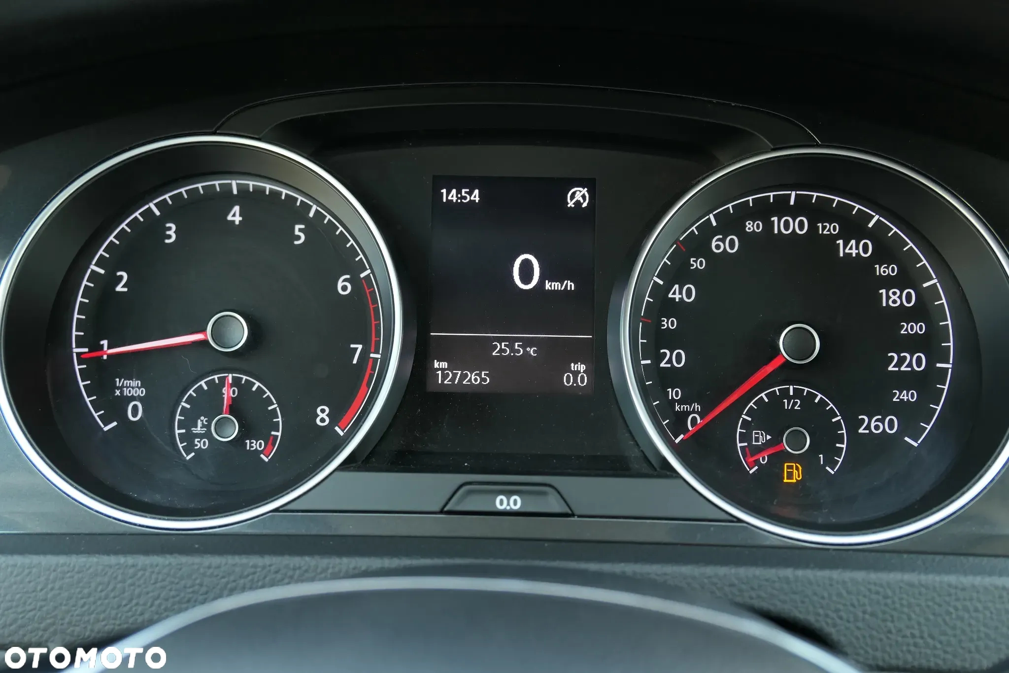 Volkswagen Golf - 17