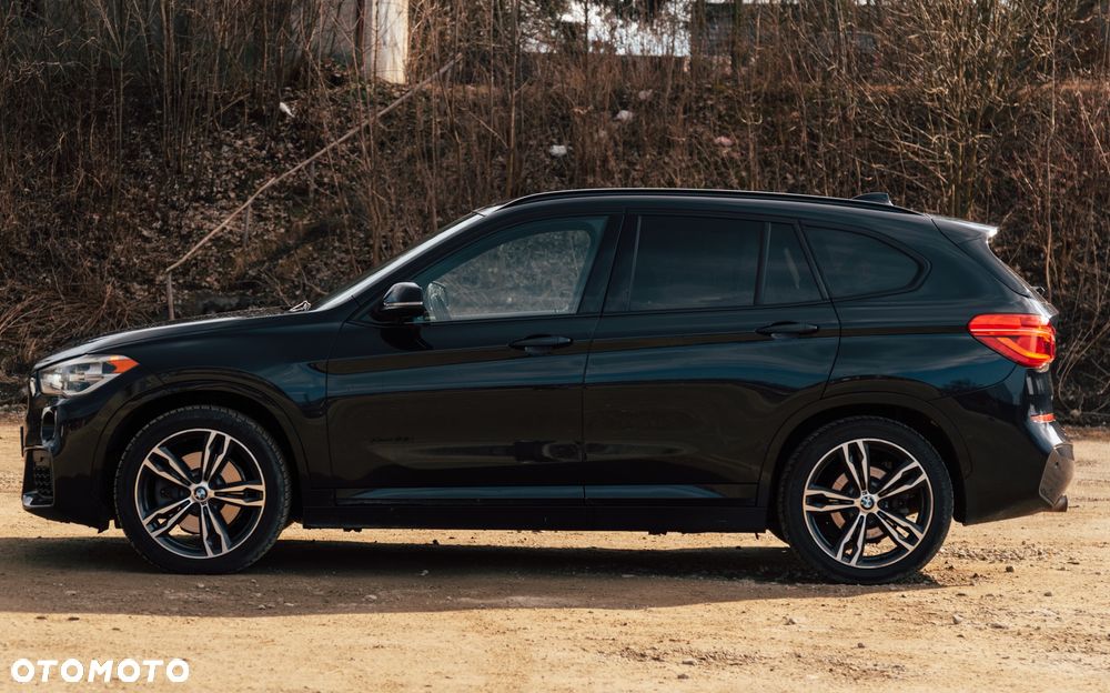 BMW X1 xDrive25i M Sport - 4