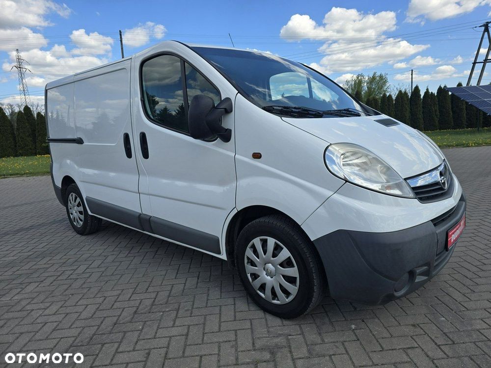 Opel Vivaro - 2