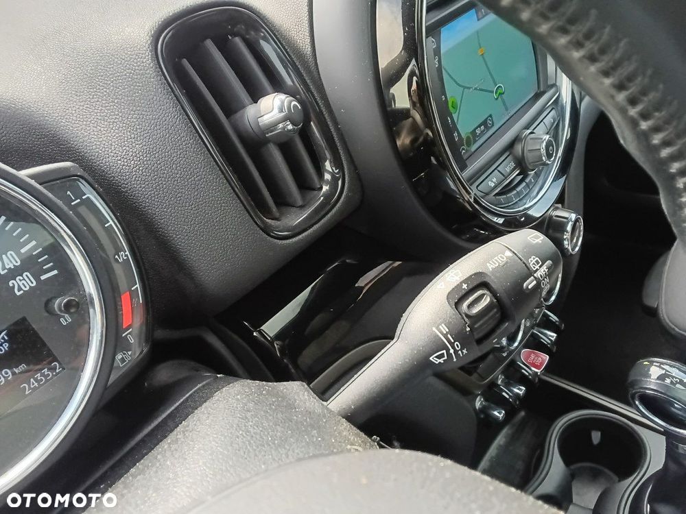 MINI Countryman - 34