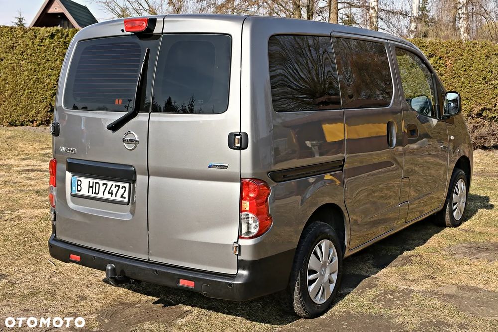 Nissan NV200 - 16