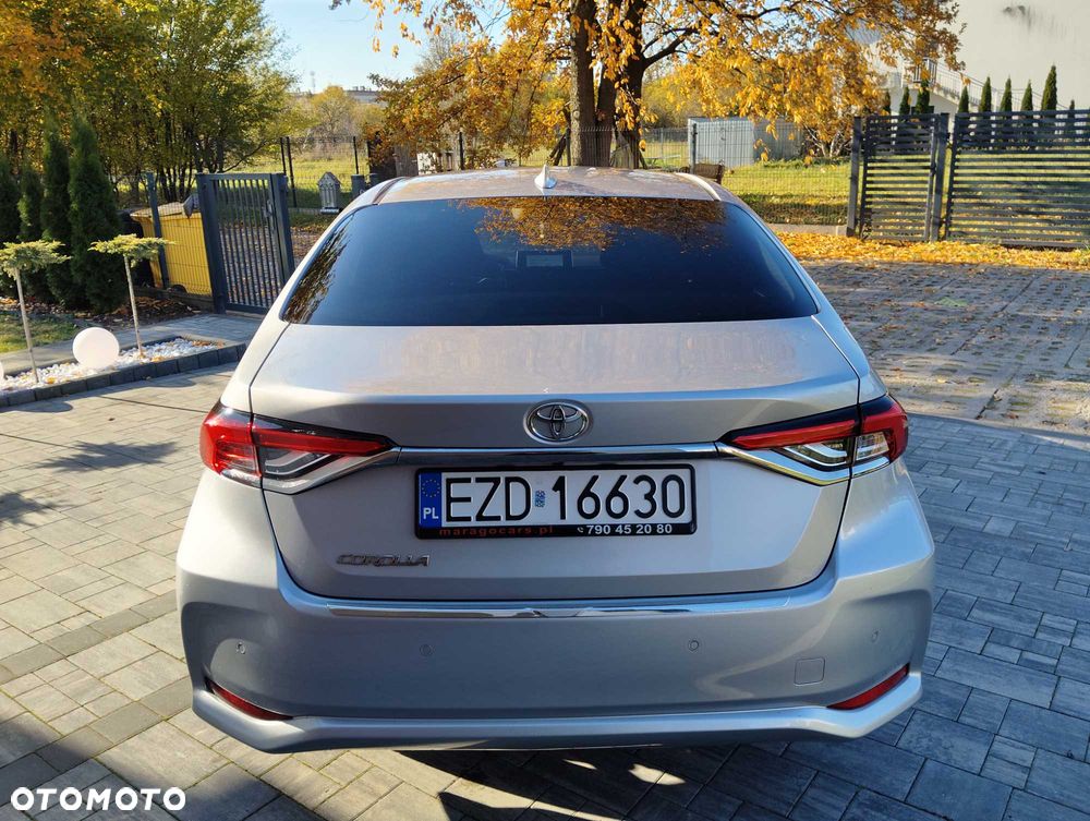 Toyota Corolla - 8
