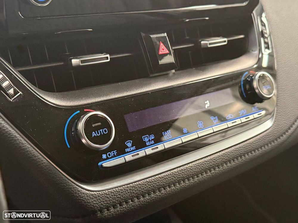 Toyota Corolla 1.8 Hybrid Comfort - 14