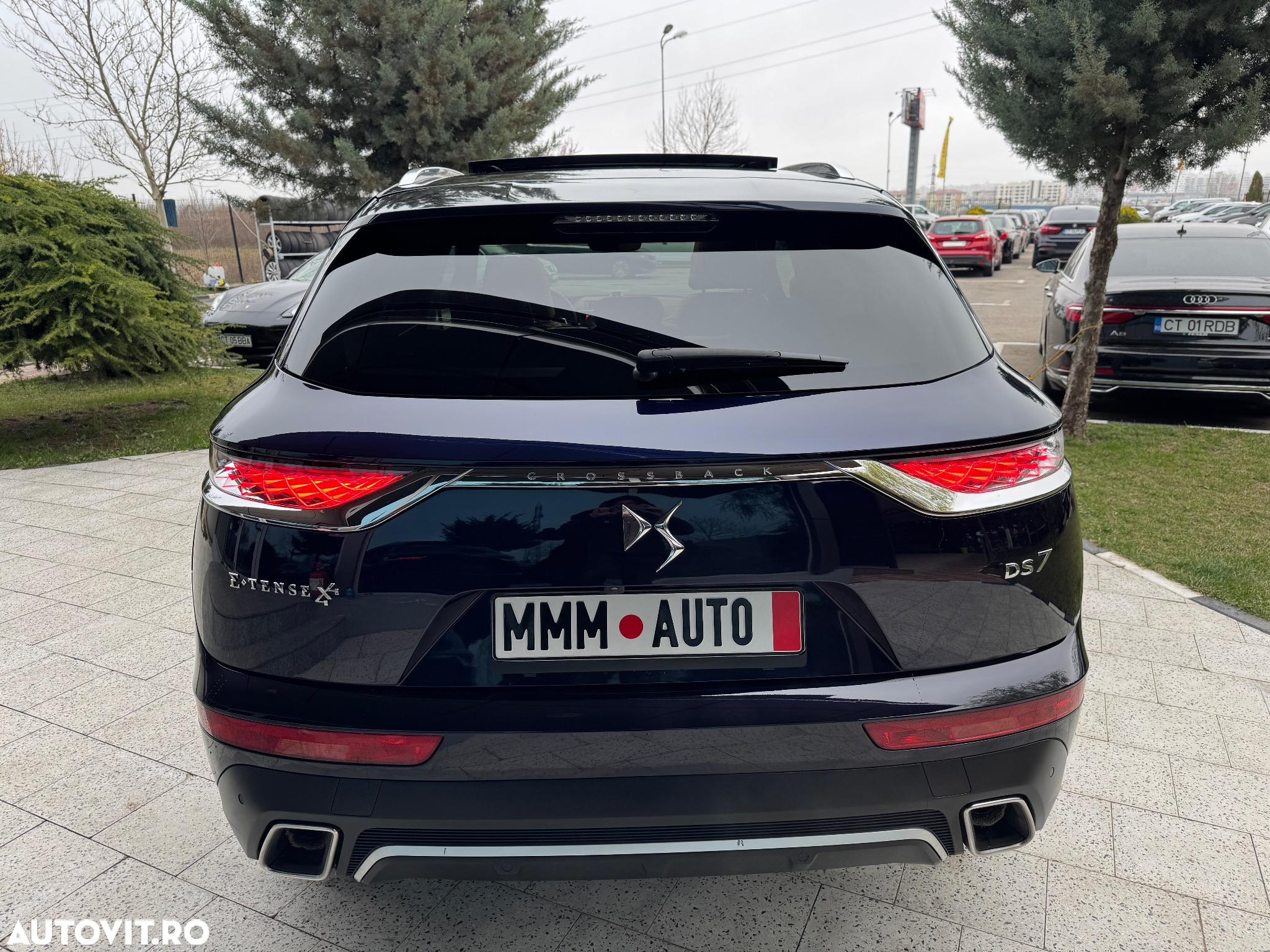 DS Automobiles DS 7 Crossback DS7 1.6 PHeV AWD 300 EAT8 OPERA - 17