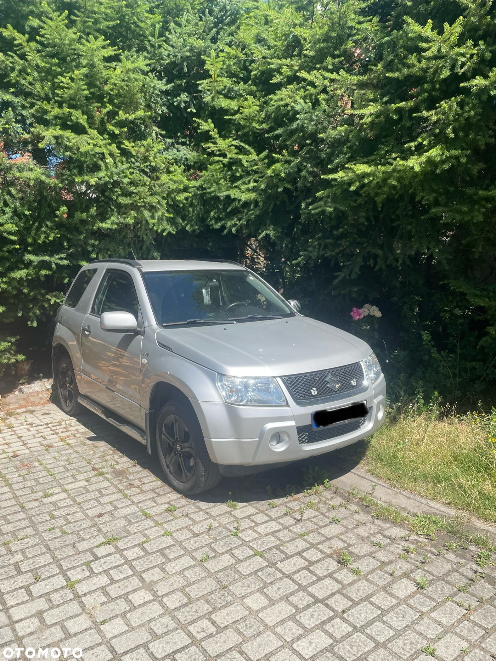 Suzuki Grand Vitara 1.6 - 2