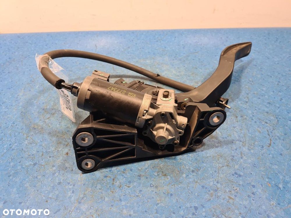 CHRYSLER 300C 3.0 CRD PEDAŁ GAZU - 12