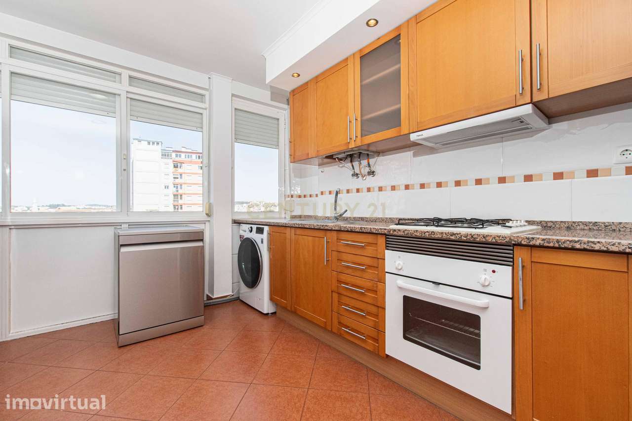 Apartamento T1 (Venteira, Amadora) - Grande imagem: 5/28