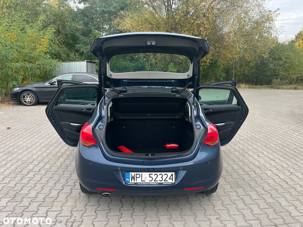Opel Astra - 19