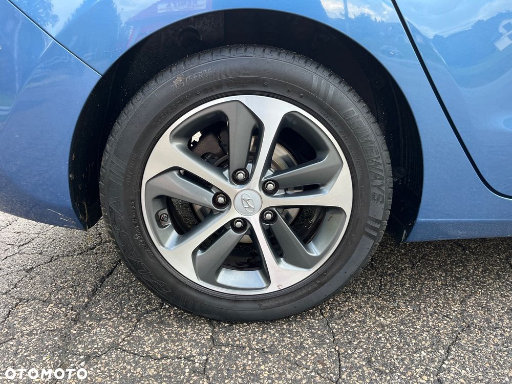 Hyundai i30 1.6 CRDi BlueDrive Premium - 12