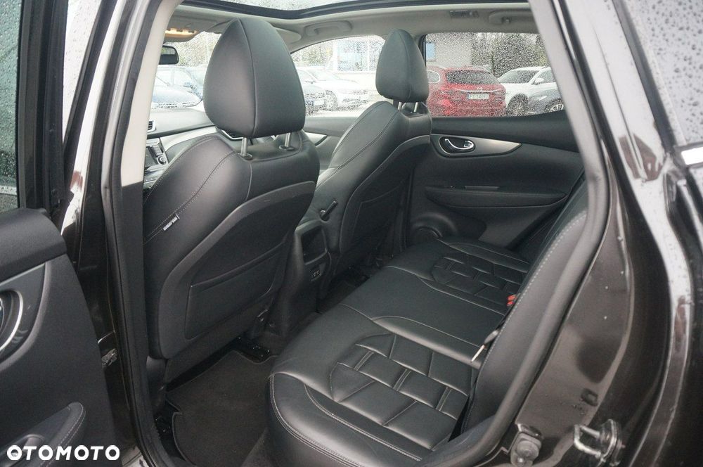 Nissan Qashqai 1.3 DIG-T Tekna EU6d - 24