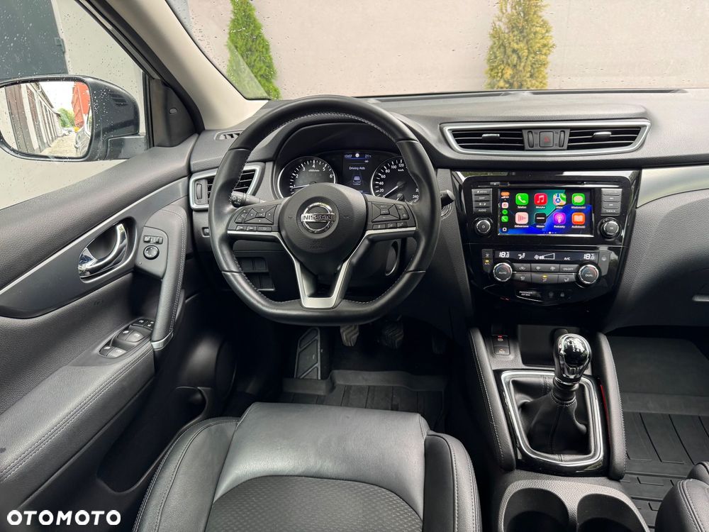 Nissan Qashqai 1.3 DIG-T Tekna - 23
