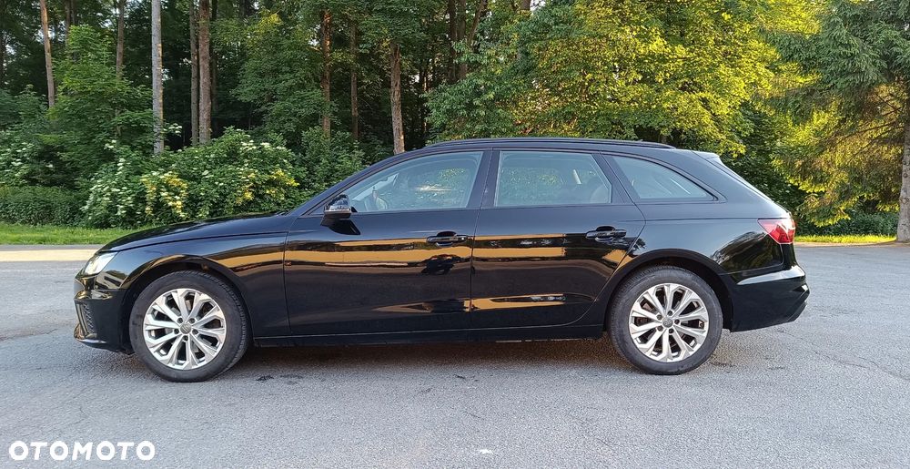 Audi A4 Avant 35 TDI mHEV S Line S tronic - 4