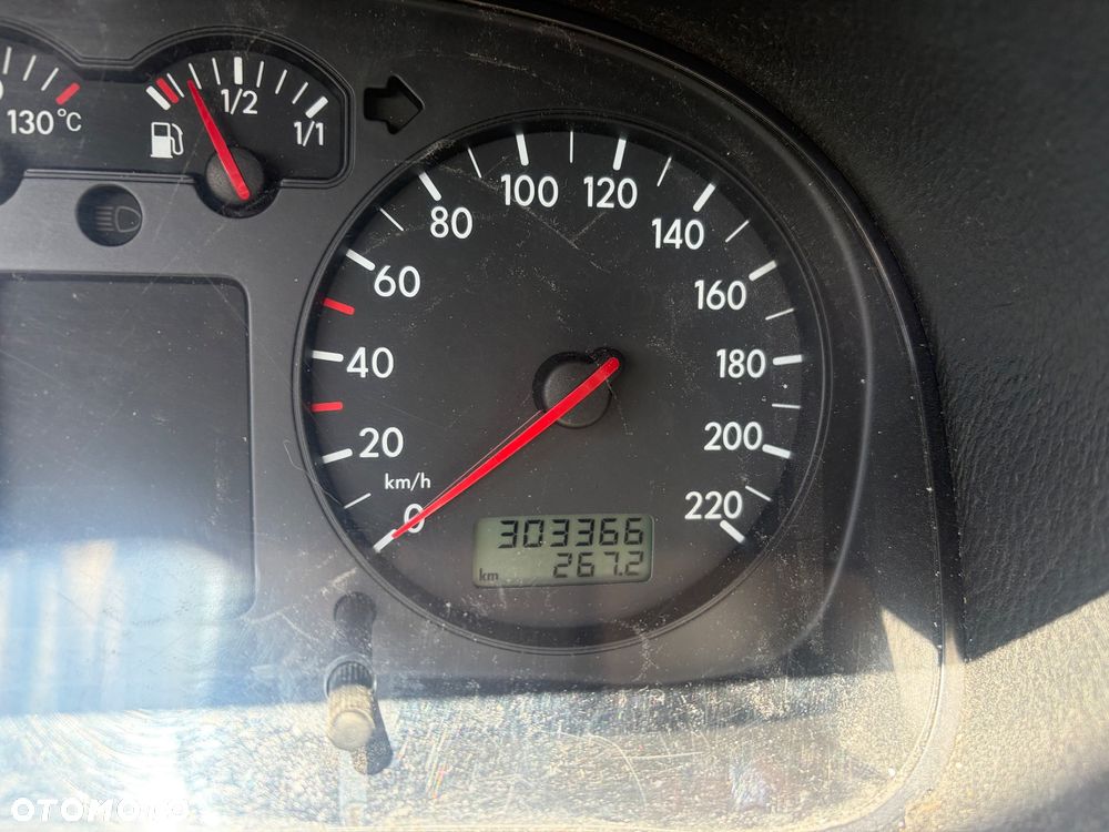Volkswagen Golf 1.9 GL TDI - 16