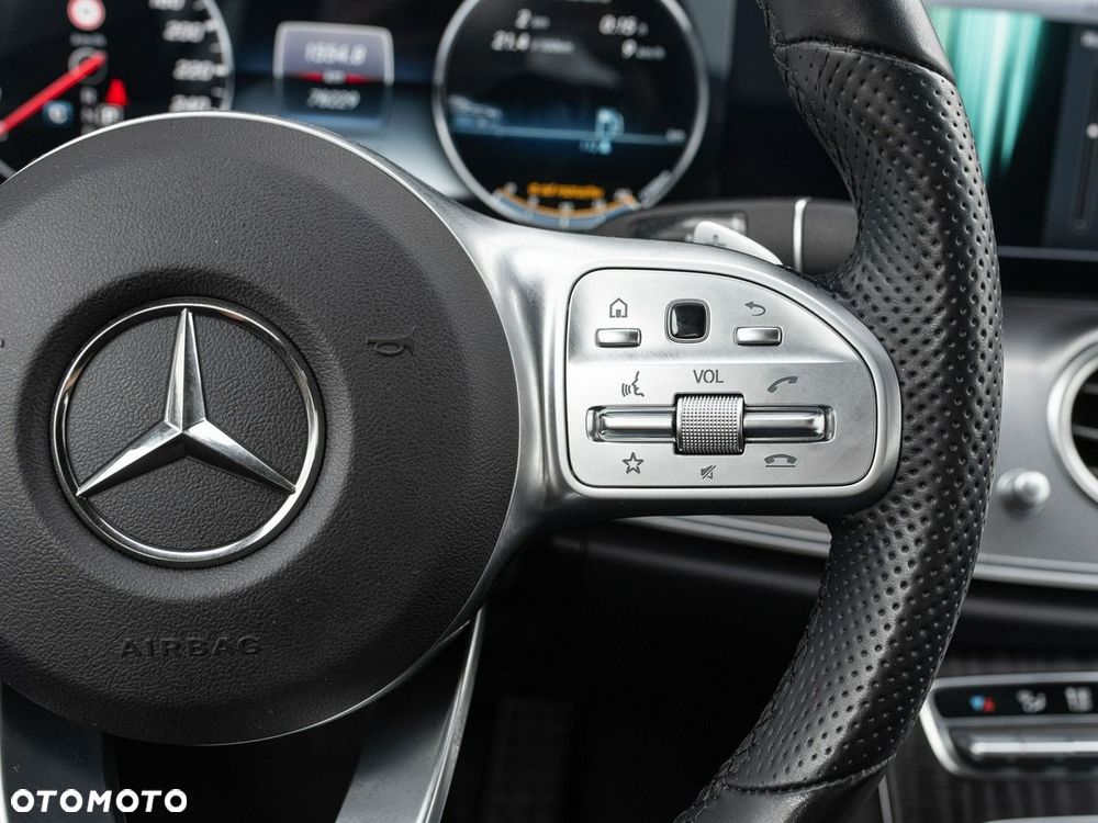Mercedes-Benz Klasa E 220 d 4-Matic - 15