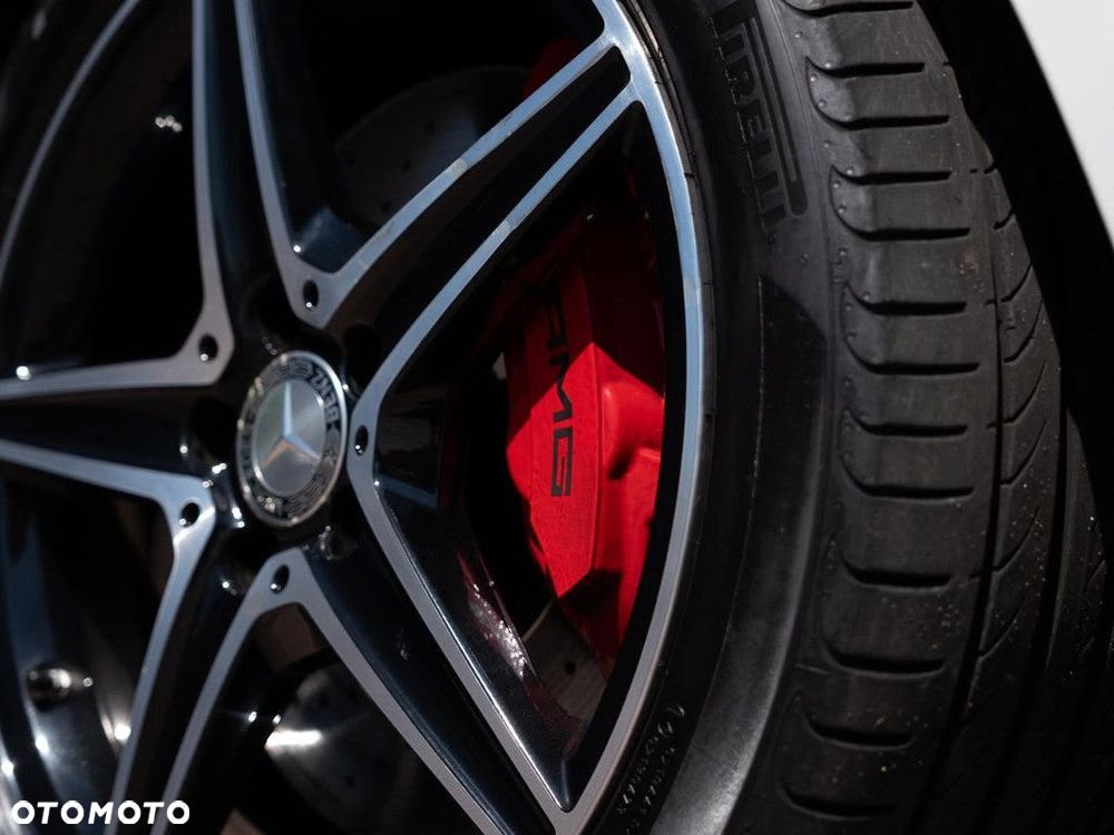 Mercedes-Benz Klasa C 450 AMG 4Matic 7G-TRONIC - 30