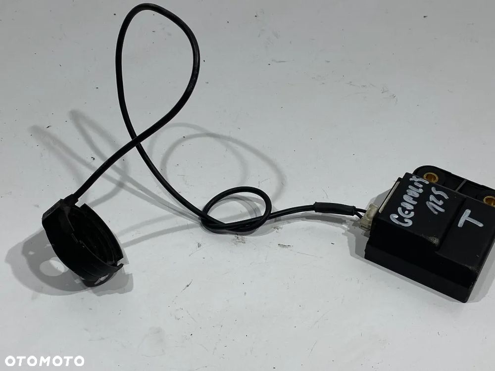 Antena imo Peugeot Geopolis 125