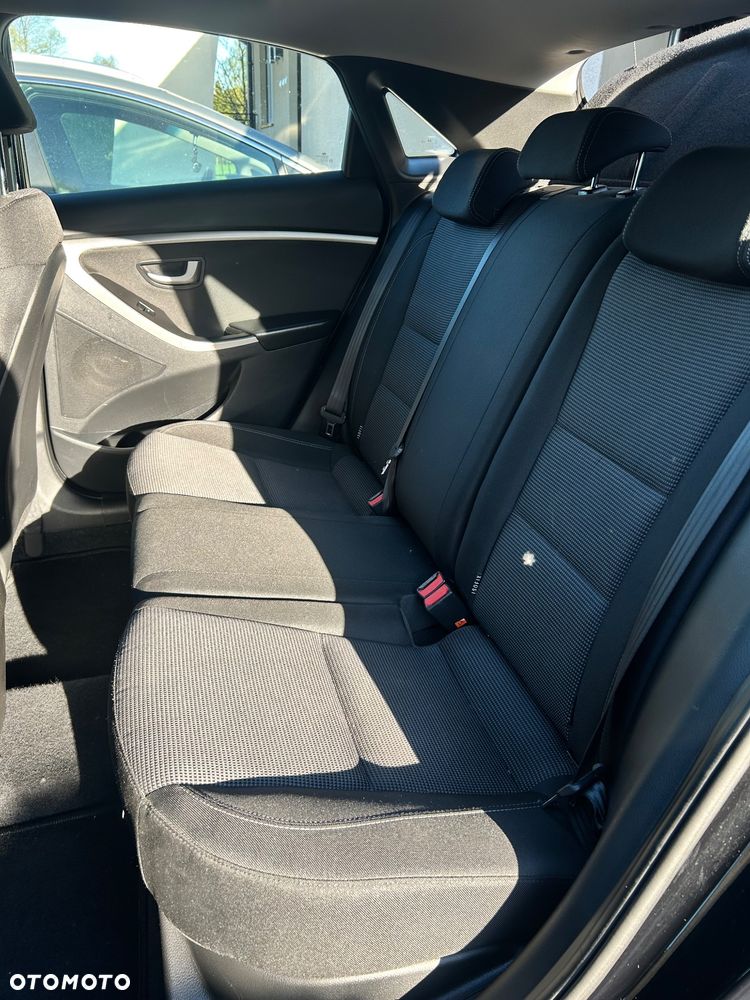 Hyundai i30 1.4 Classic - 9